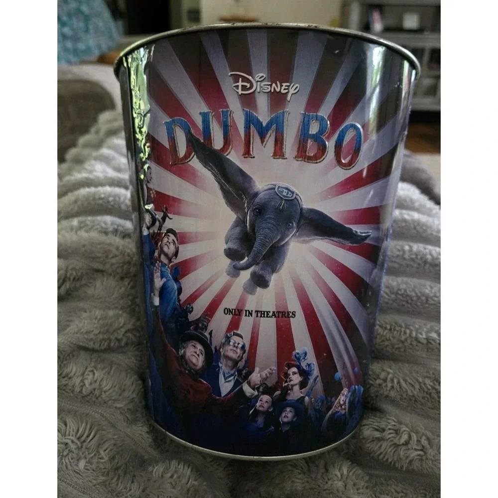 Disney DUMBO Metal Popcorn Bucket Marvel 130 oz. Super Cute!